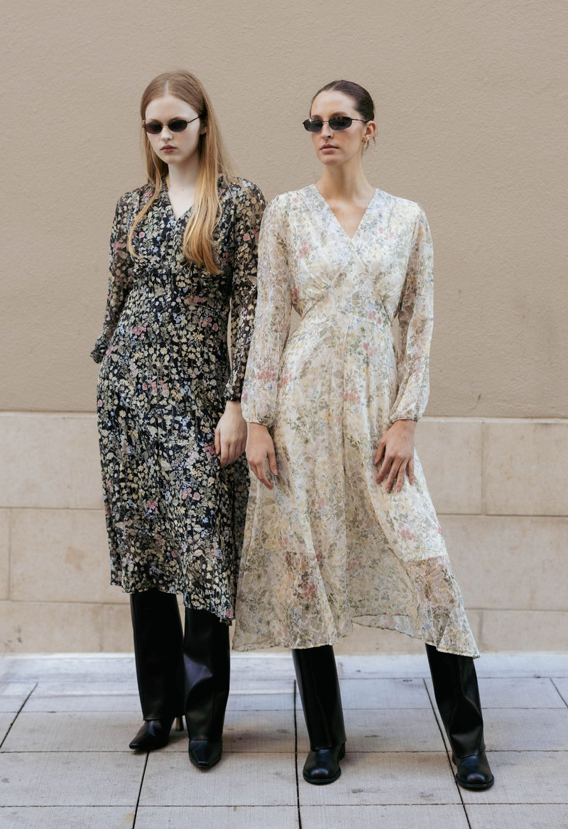 MIDI DRESSES