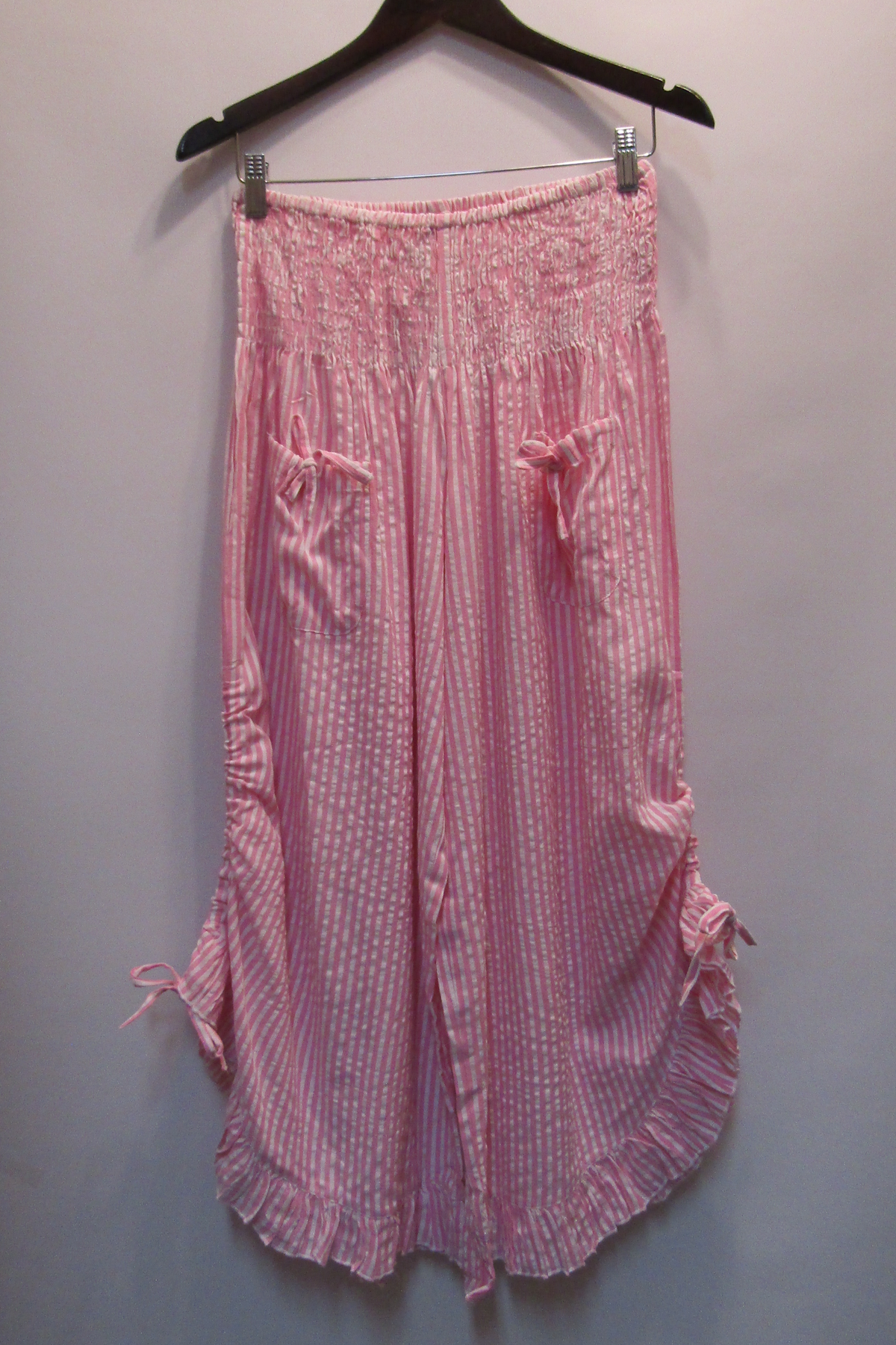 Light Pink Stripe Ruffled Hem Pantaloon Pant