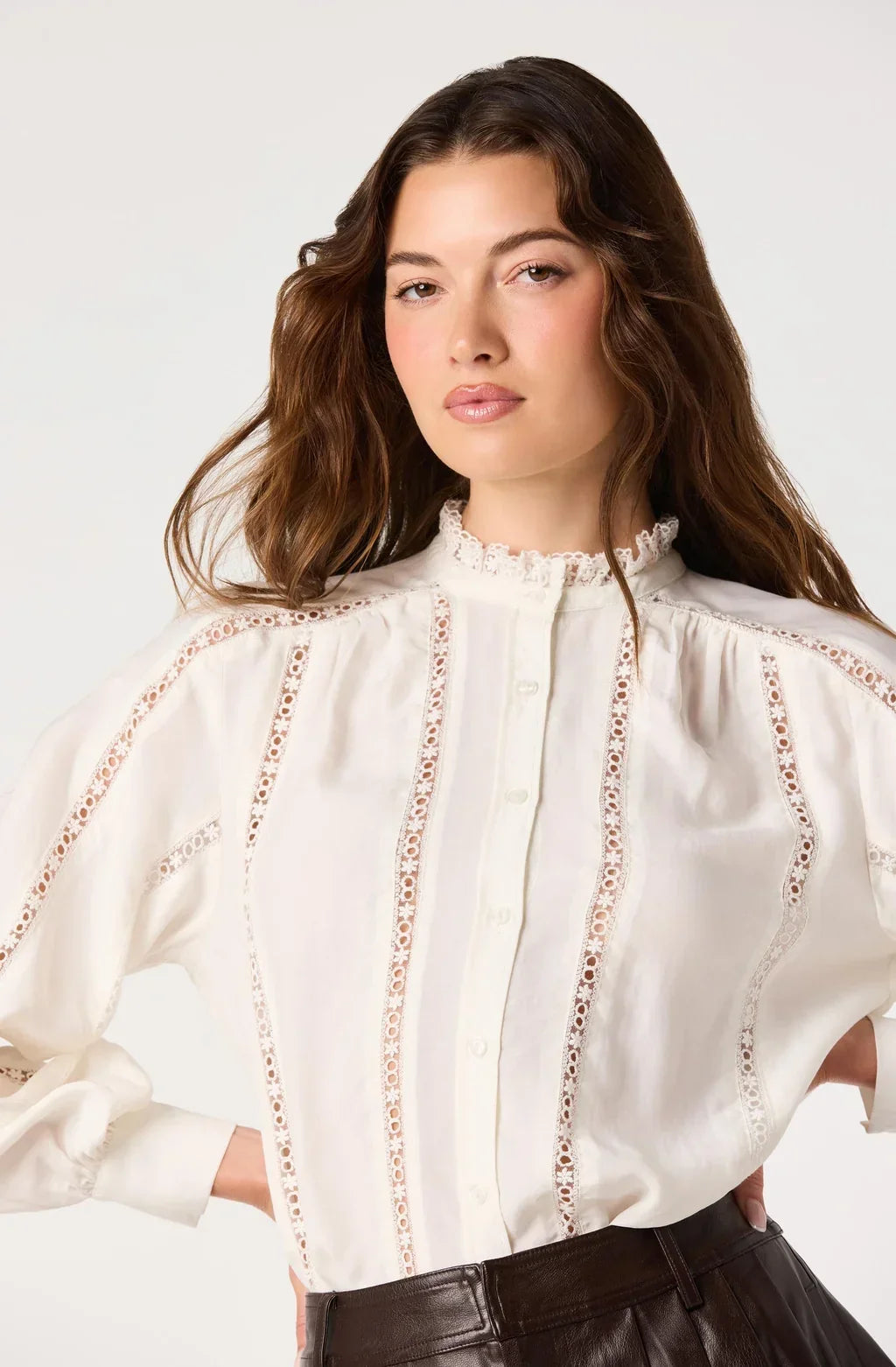 [ASTR The Label] Edith Lace Trim Top