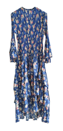 Veeca Long Sleeve Multi-Layer Dress