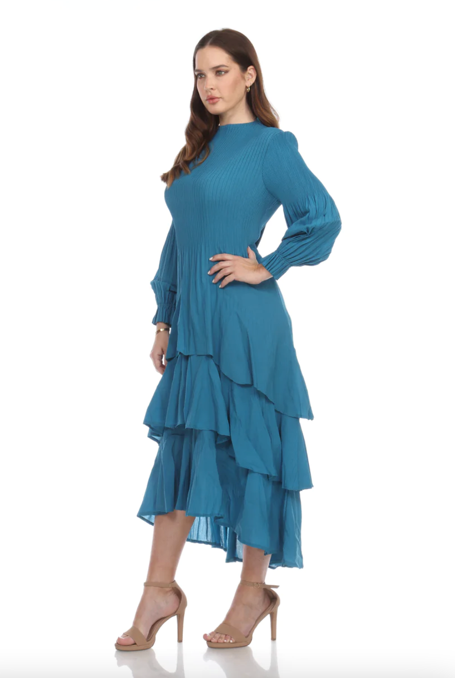 Veeca Long Sleeve Multi-Layer Dress