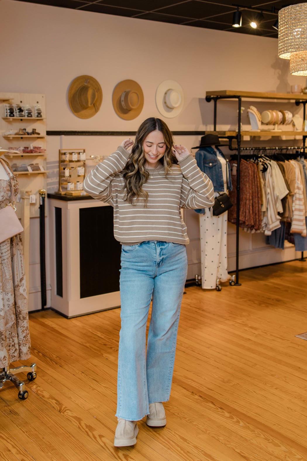 Audrey Med Wash High-Rise Wide Jean