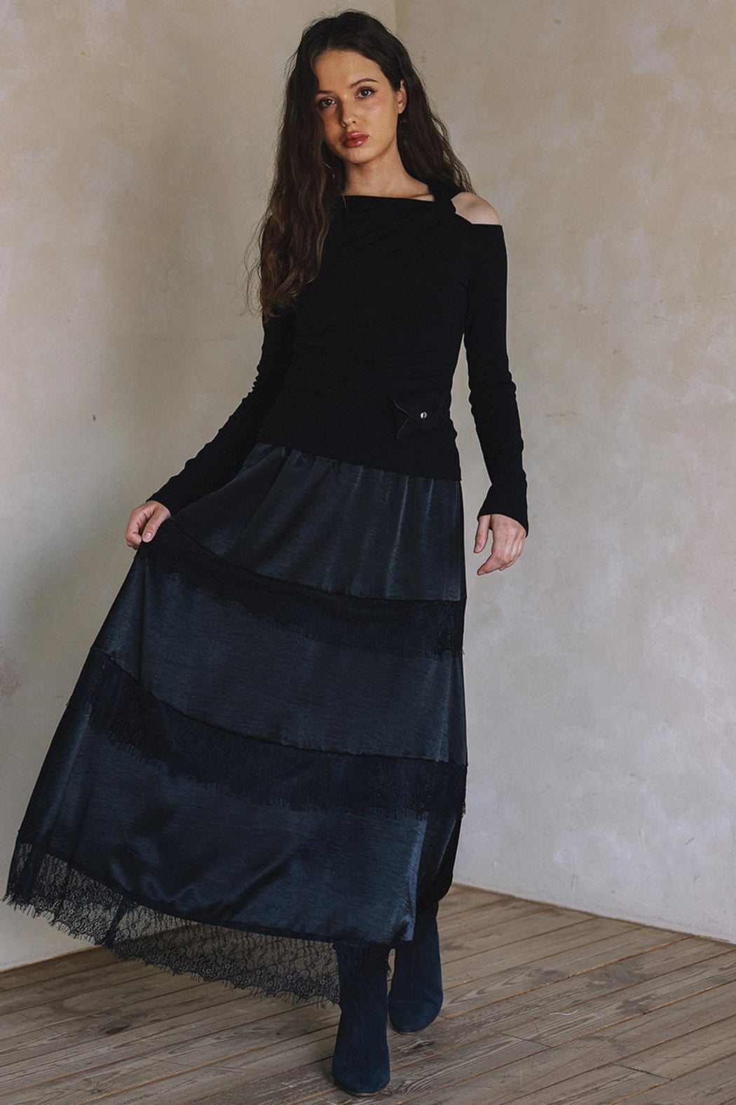Black Long Sleeve Cut Out Shoulder Top