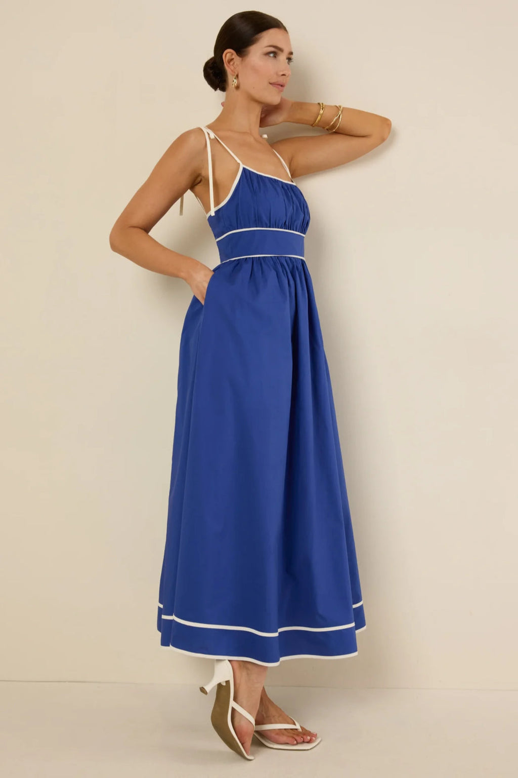 Contrast Tie Strap Maxi Dress