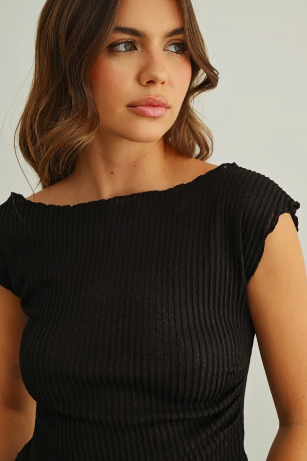 CRINKLE CAP SLEEVE TOP