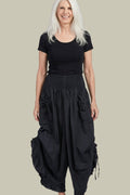 Cropped Pantaloon Pant in Black