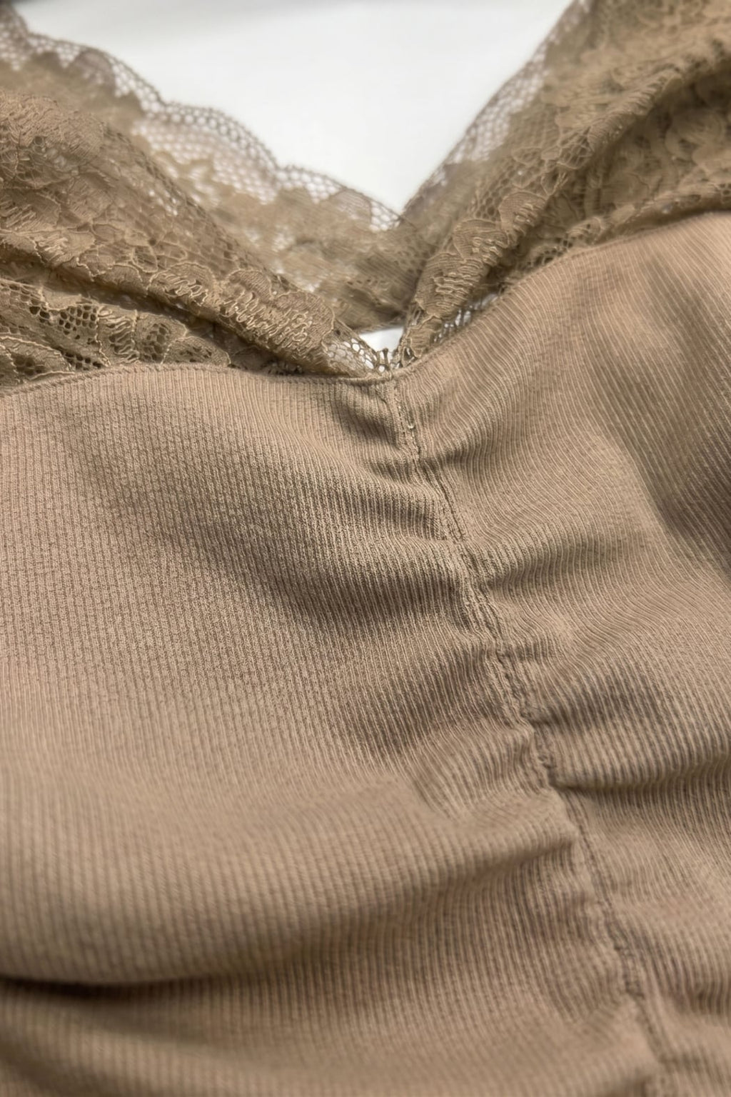 Cyndi Ruched Lace Top