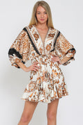 Dolman Sleeve Boarder Print