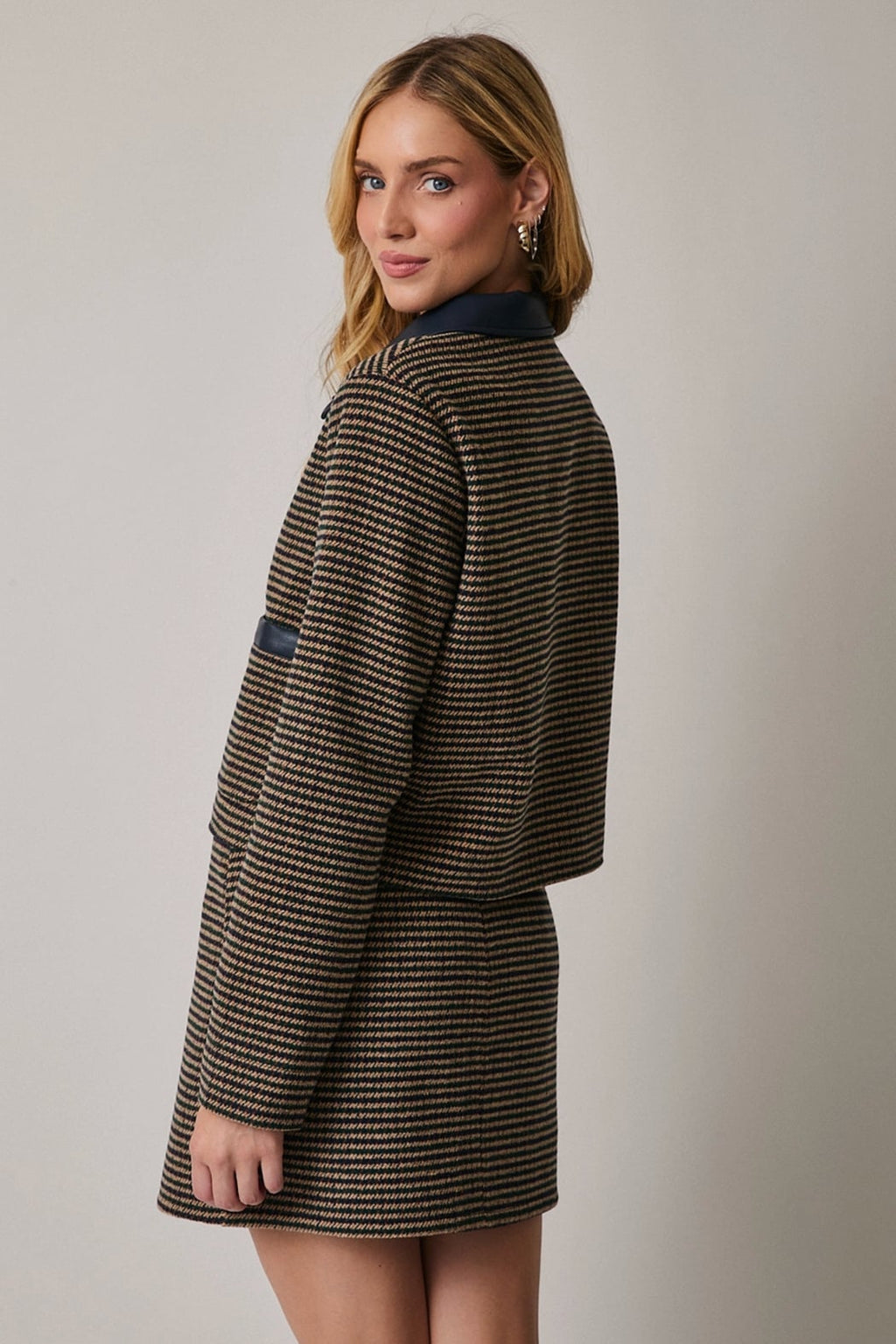 Houndstooth Short Barn Jacket