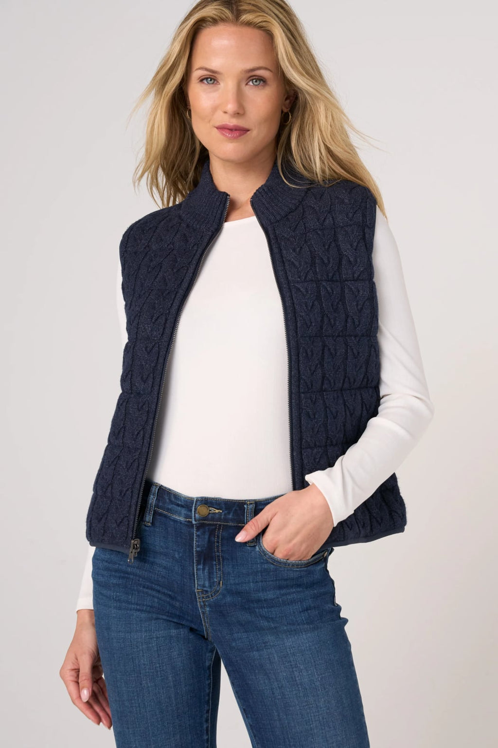 Liverpool Sleeveless Reversible Quilted Sweater Vest | Heather Navy