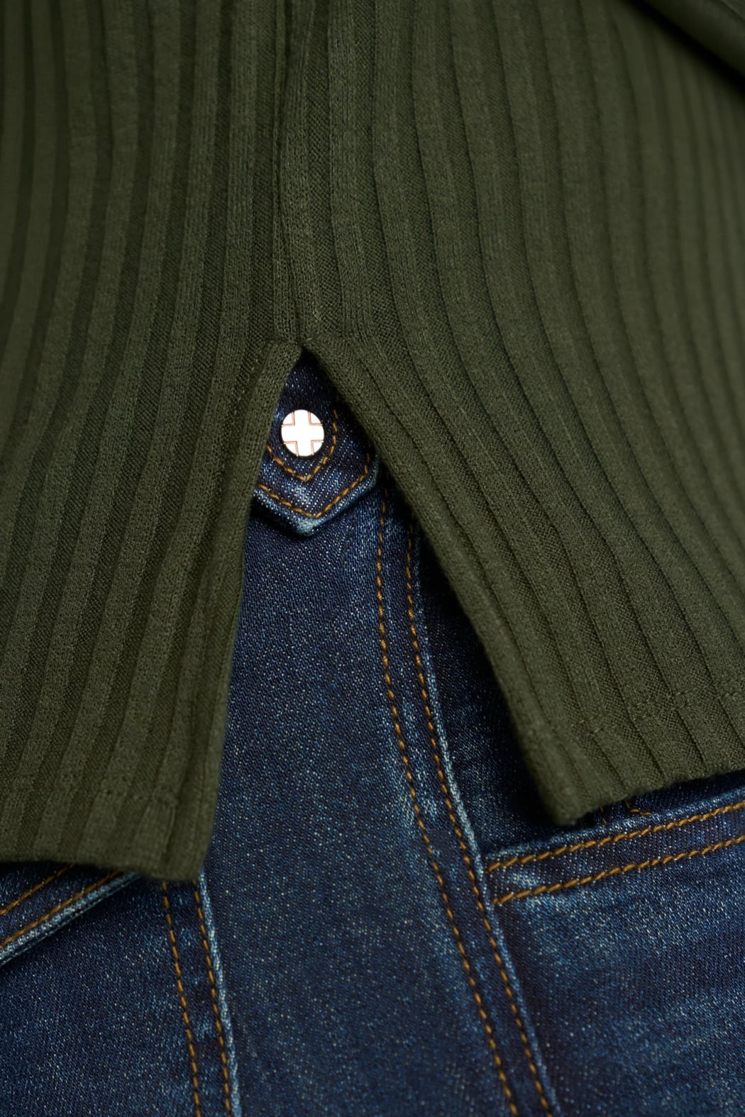 Long Sleeve Scoop Neck Top