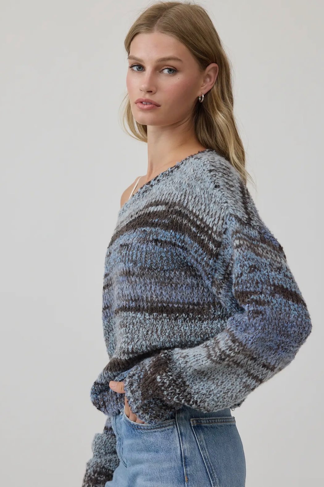OMBRE STRIPE SWEATER
