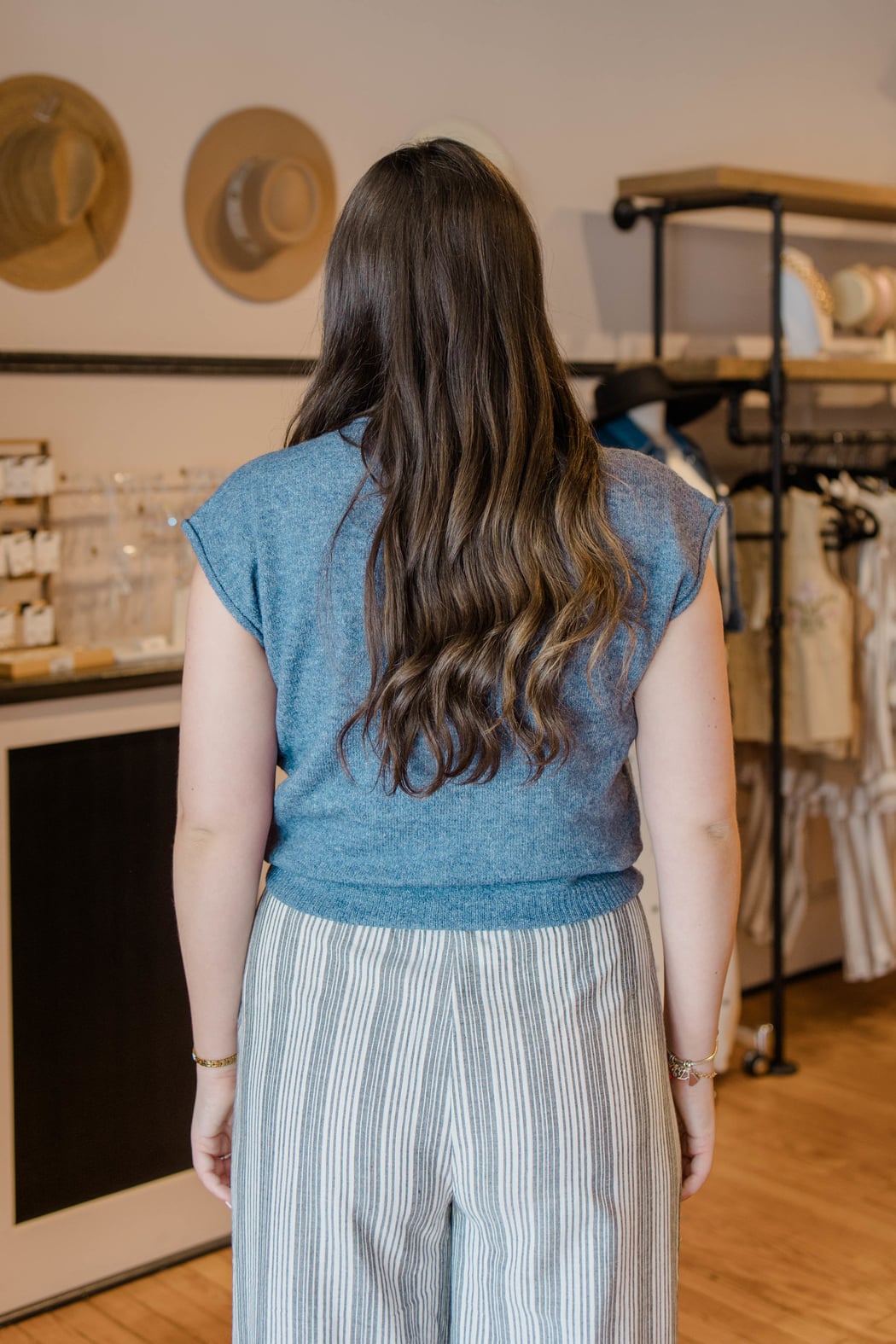 Raw Edge Sleeveless Lightweight Cardigan