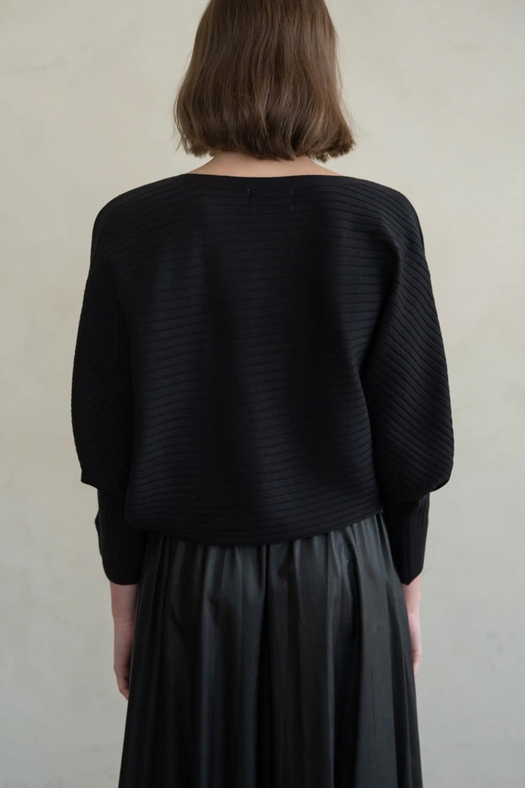 RIBBED DOLMAN KNIT TOP