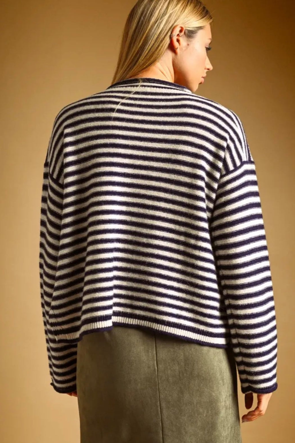 ROLLED NECK TOP