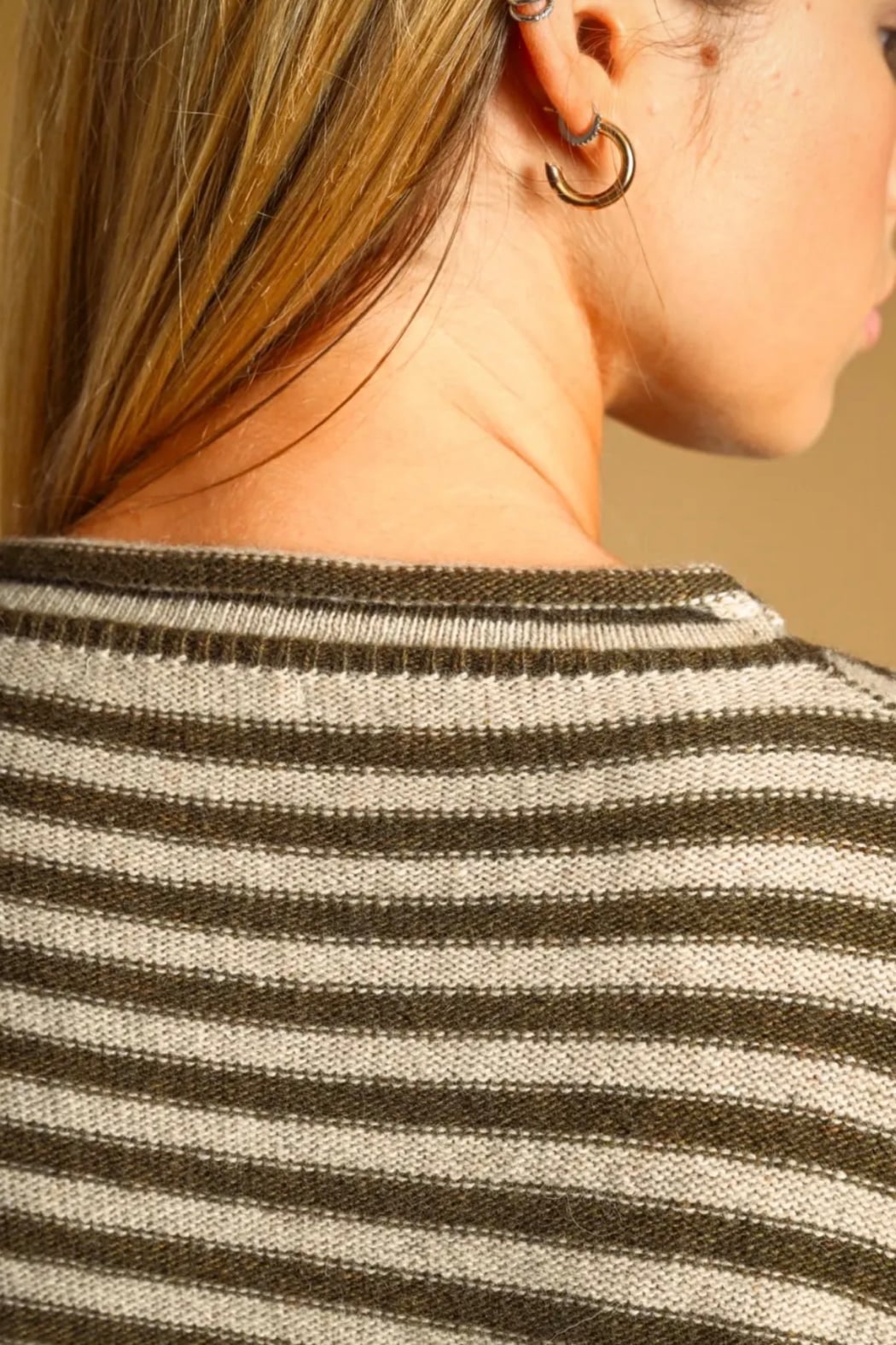 ROLLED NECK TOP