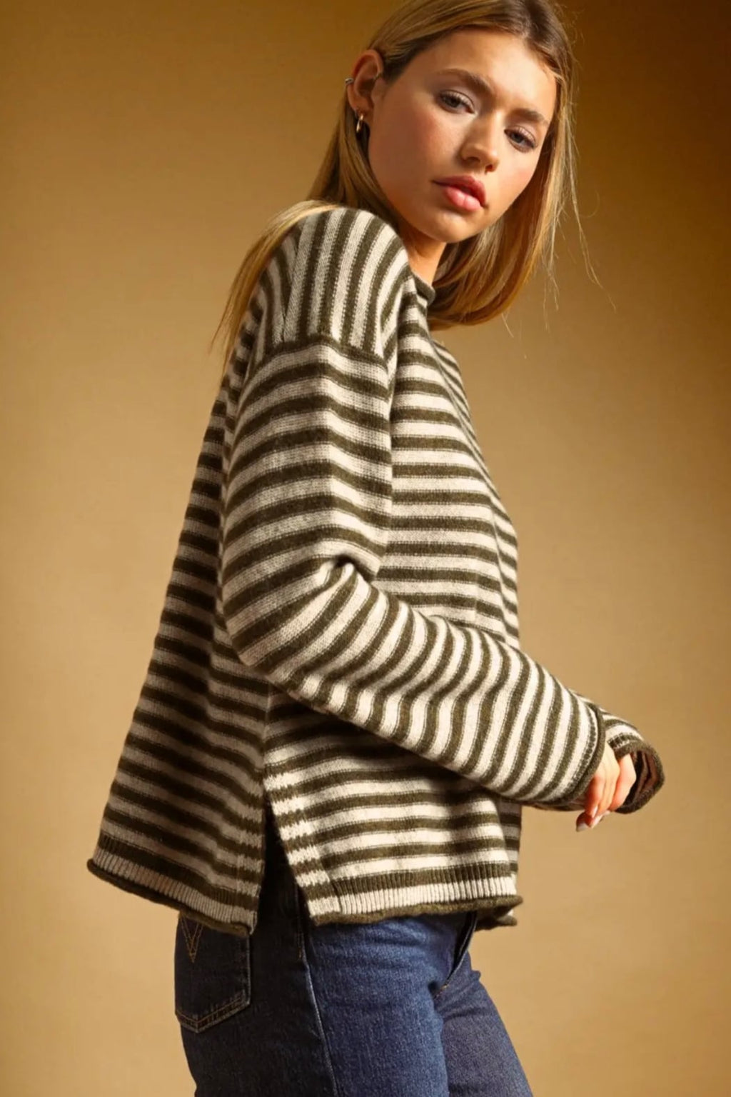 ROLLED NECK TOP