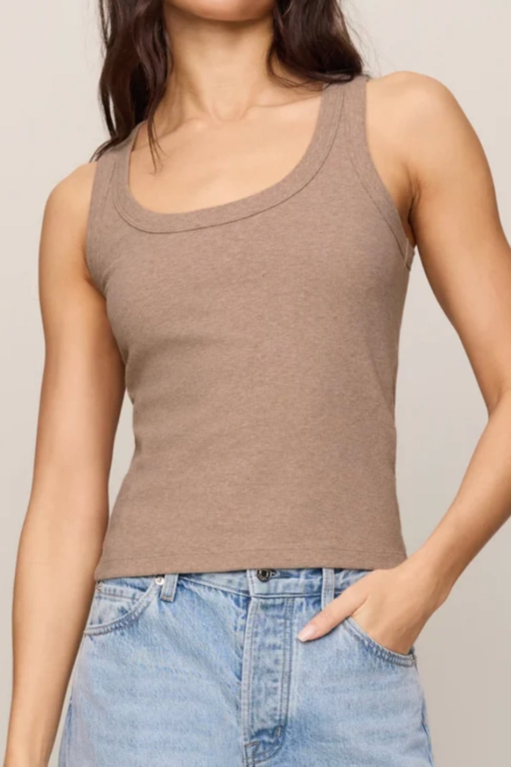 Rowe Scoop Tank
