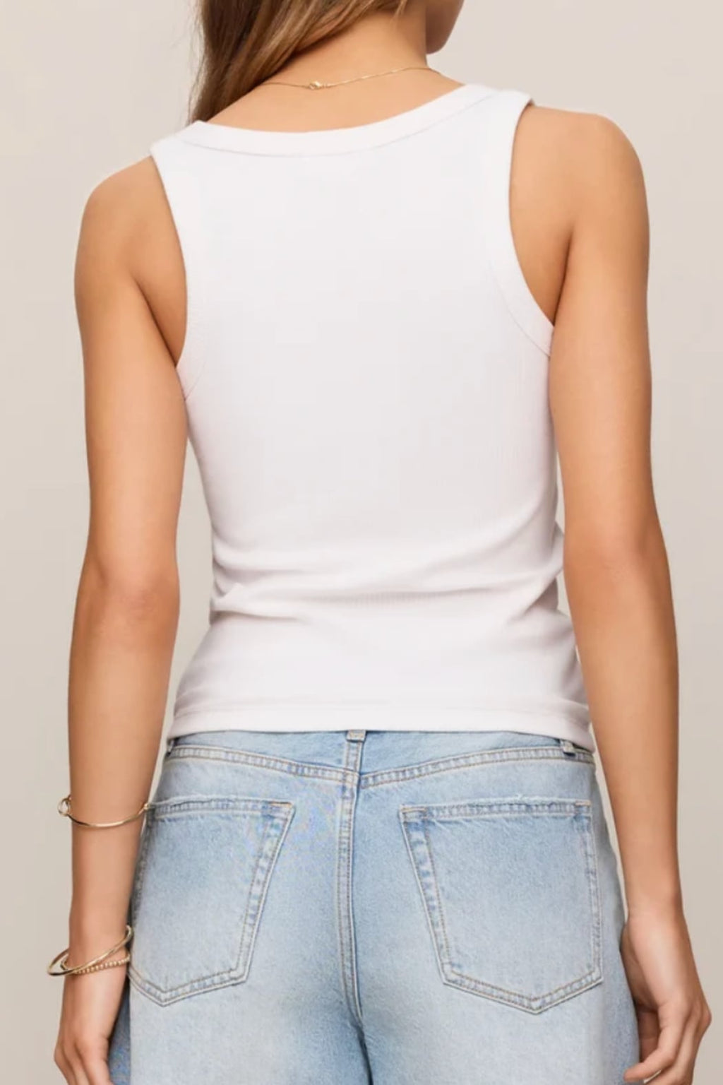 Rowe Scoop Tank