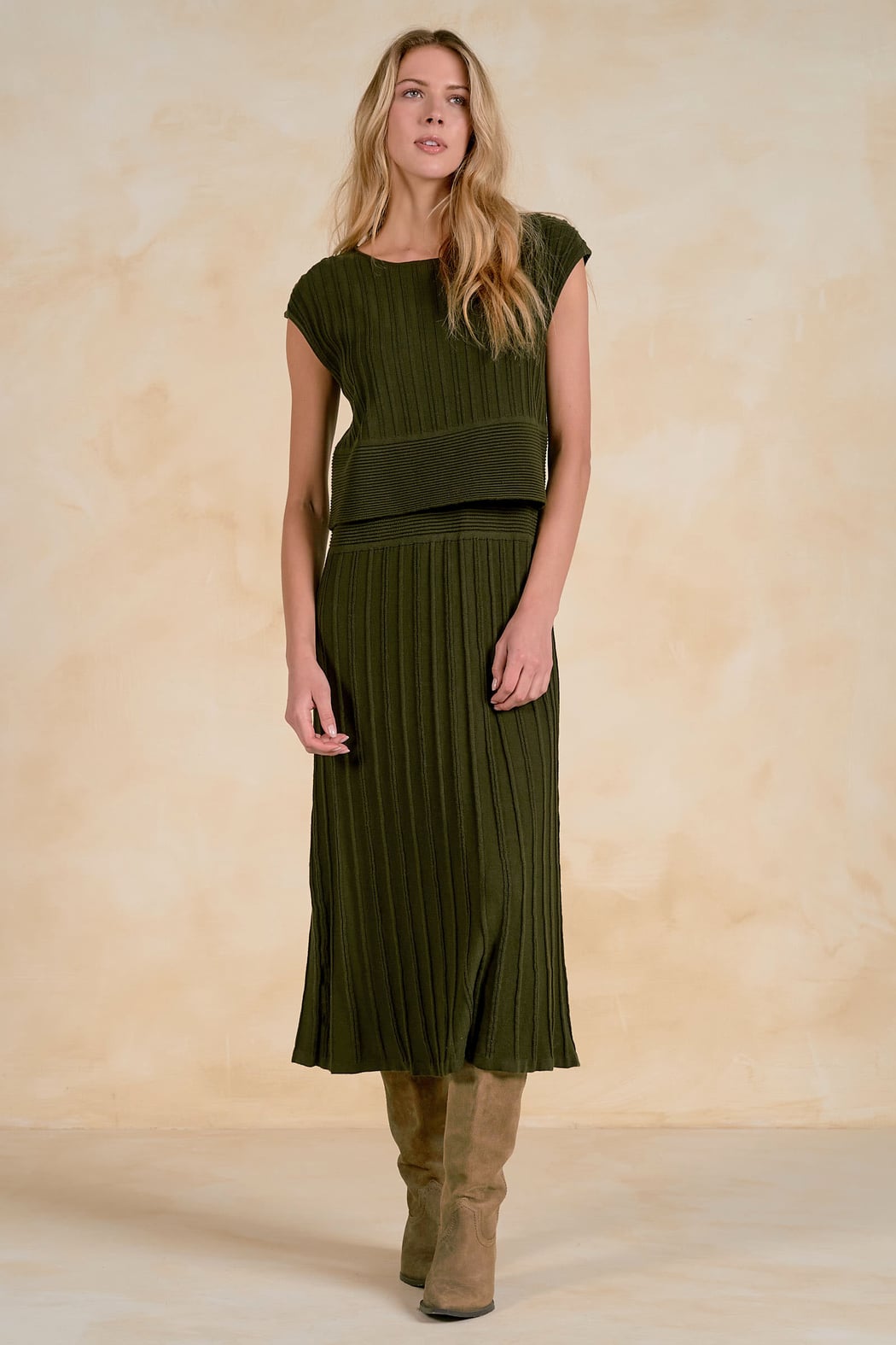 TWO-PIECE CAP SLEEVE MIDI DRESS