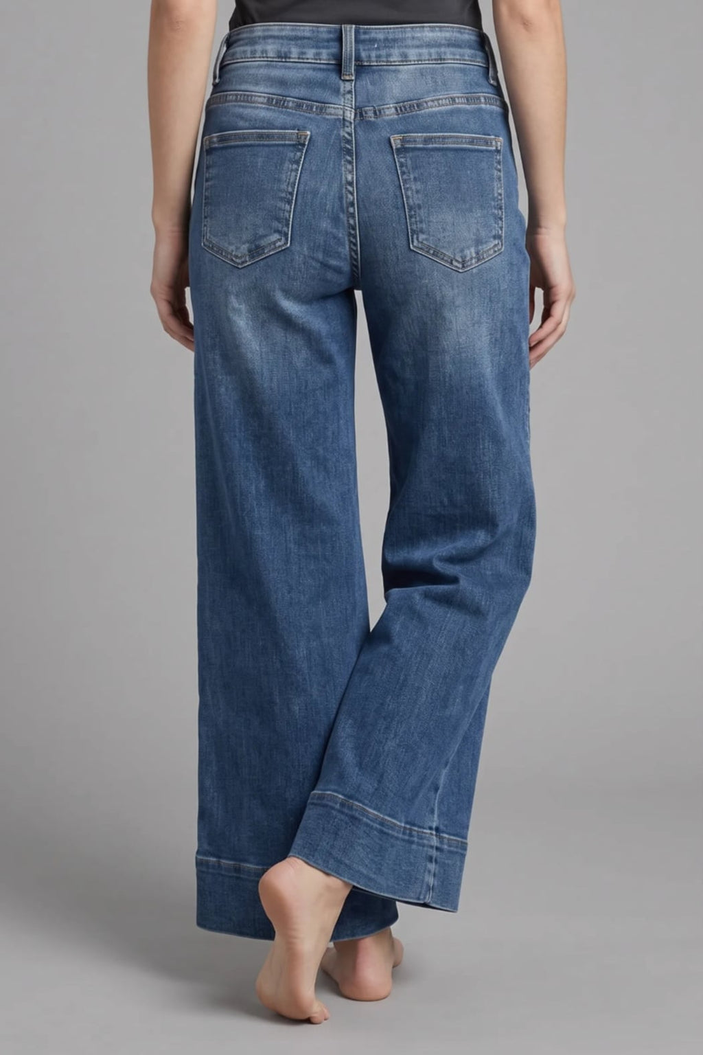 WIDE LEG JEANS