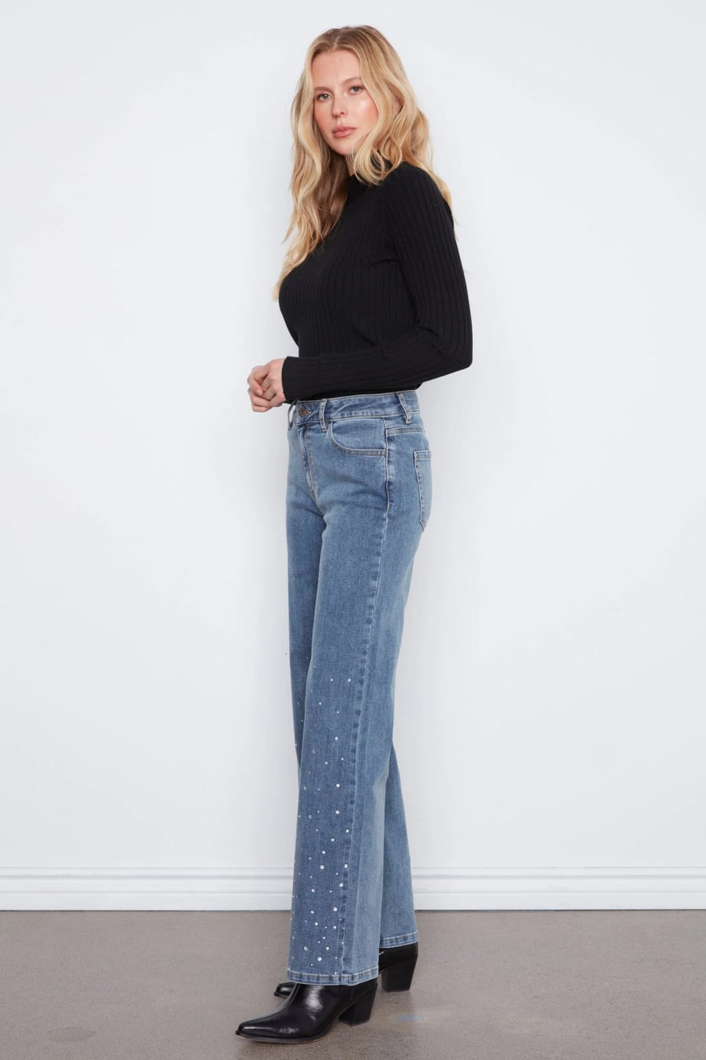 Wide Leg Jeans with Rhinestones