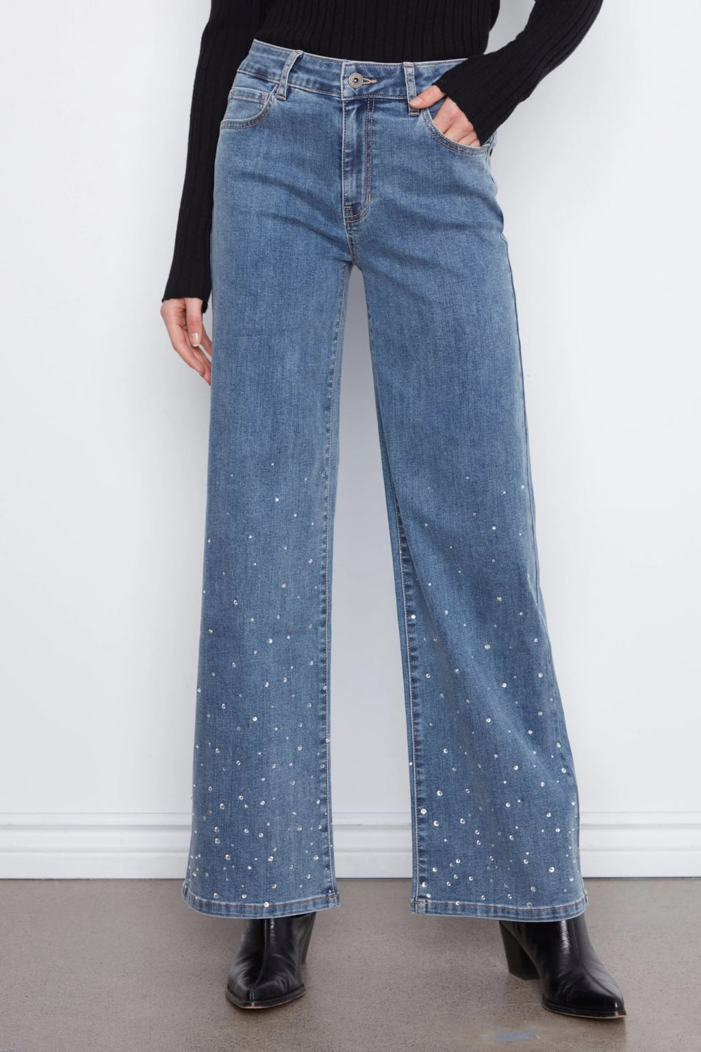 Wide Leg Jeans with Rhinestones